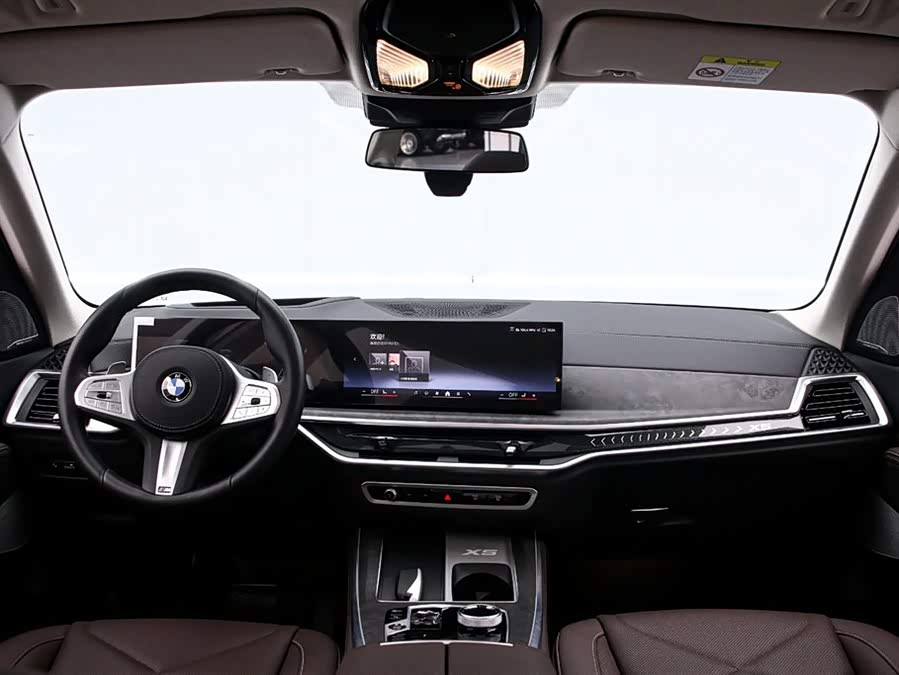 BMW X5 2024 car image #6