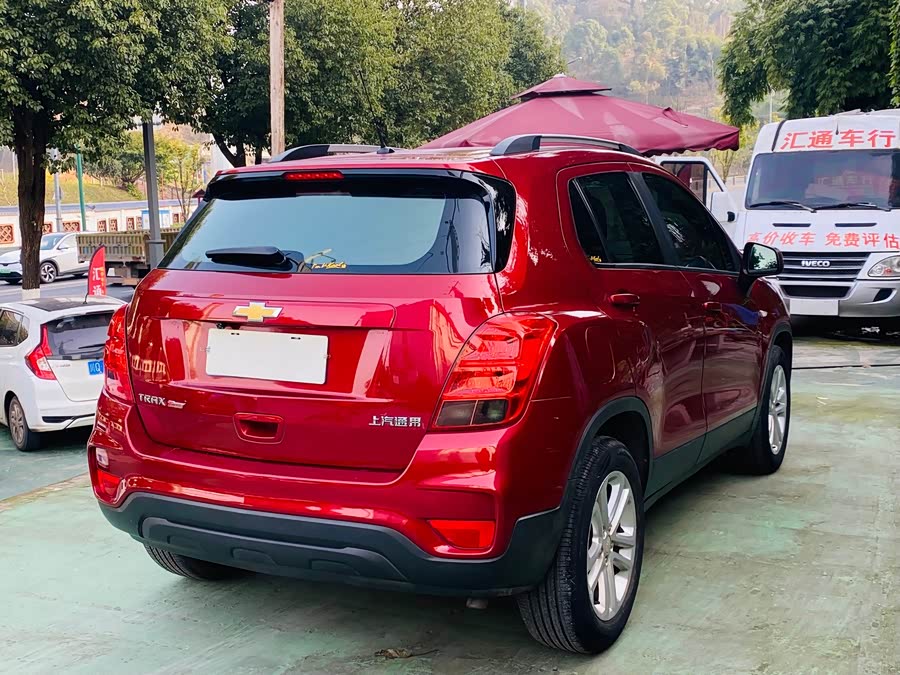 Chevrolet Tracker 2017 car image #6