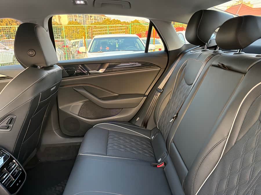 Volkswagen Magotan 2025 car image #6