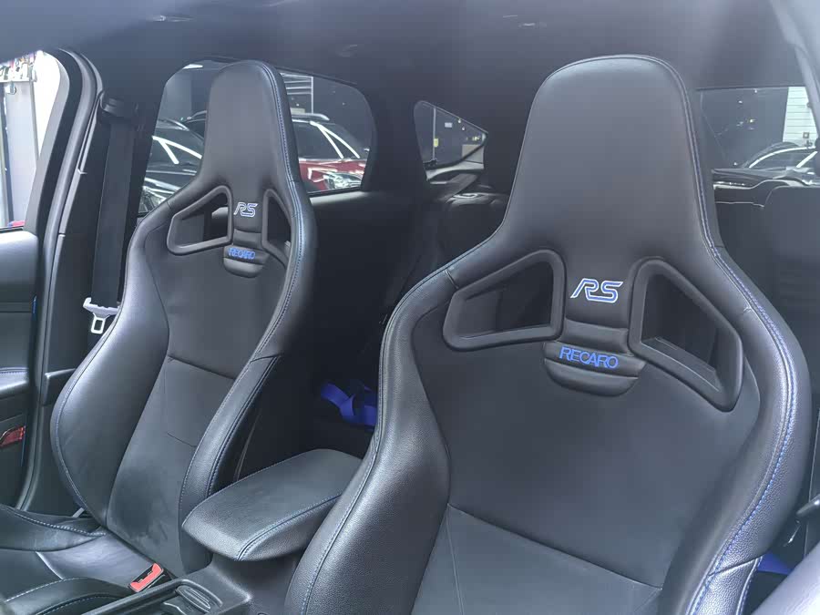 Ford Focus (Imported) 2016 #6 Ford Focus (Imported) 2016 صورة سيارة #6