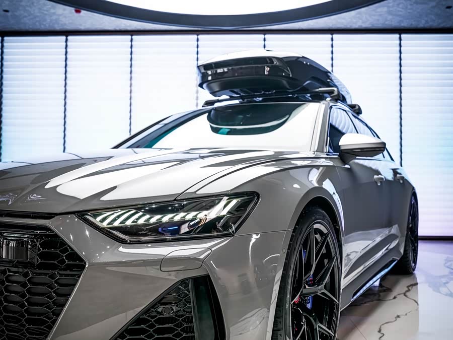 Audi RS 6 2021 immagine di auto #6