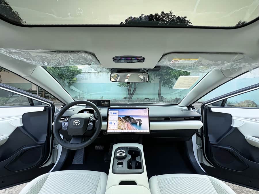 Toyota bZ5 2025 car image #6