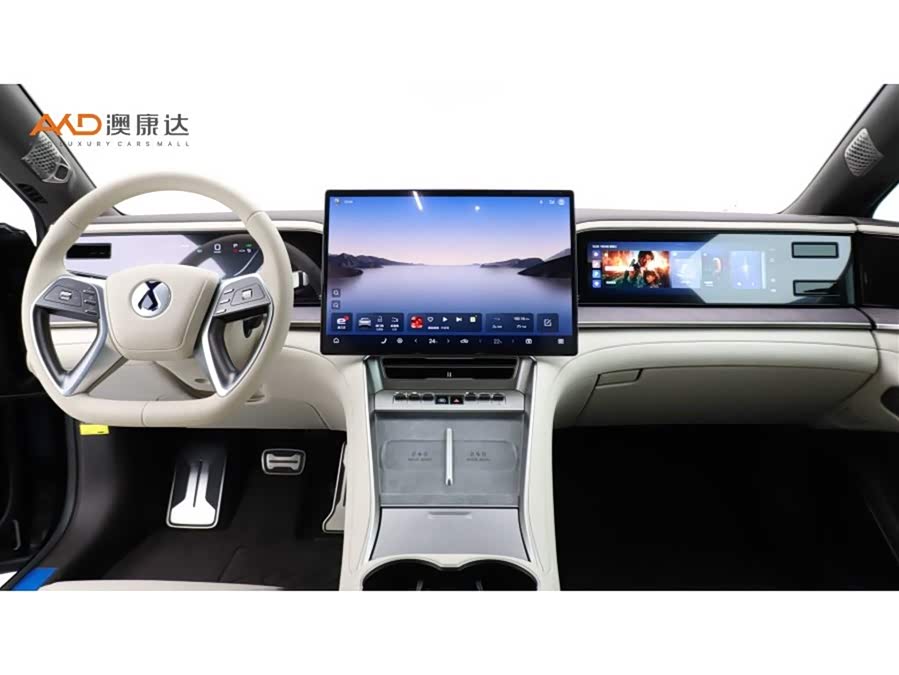 Denza Z9 2025 car image #6