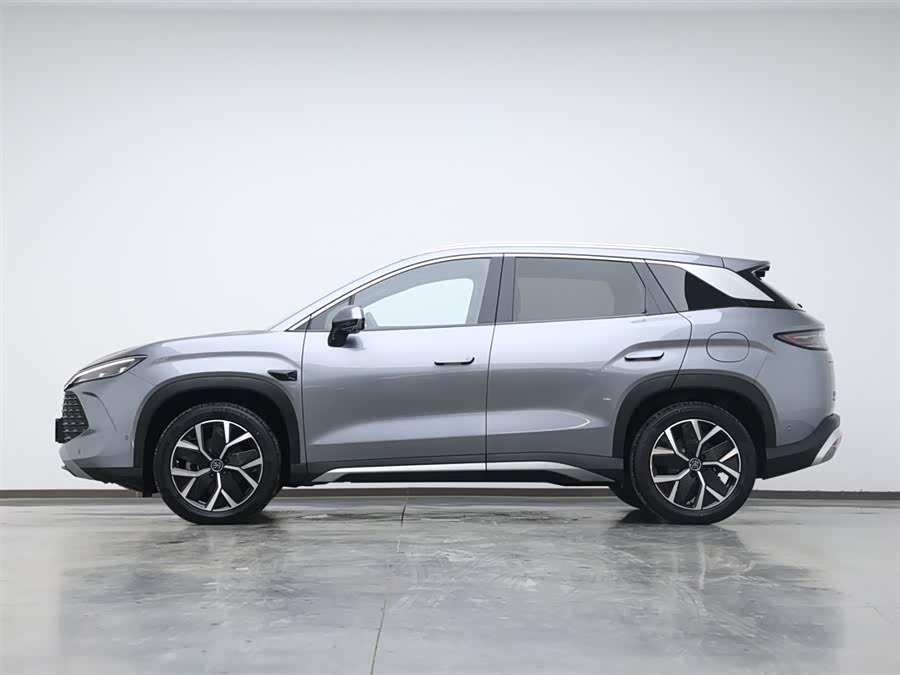 BYD SongL DM-i 2025 car image #6