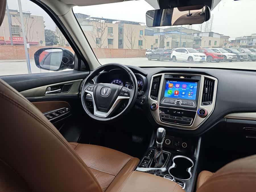 Changan CS95 2018 car image #6