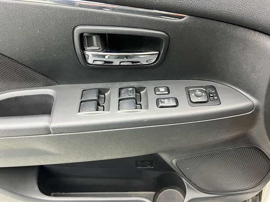 Citroen C4 Aircross (Imported) 2015 car image #6