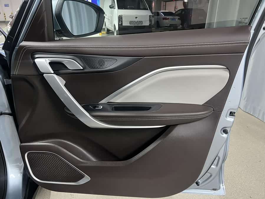 GEELY JiaJi 2020 car image #6