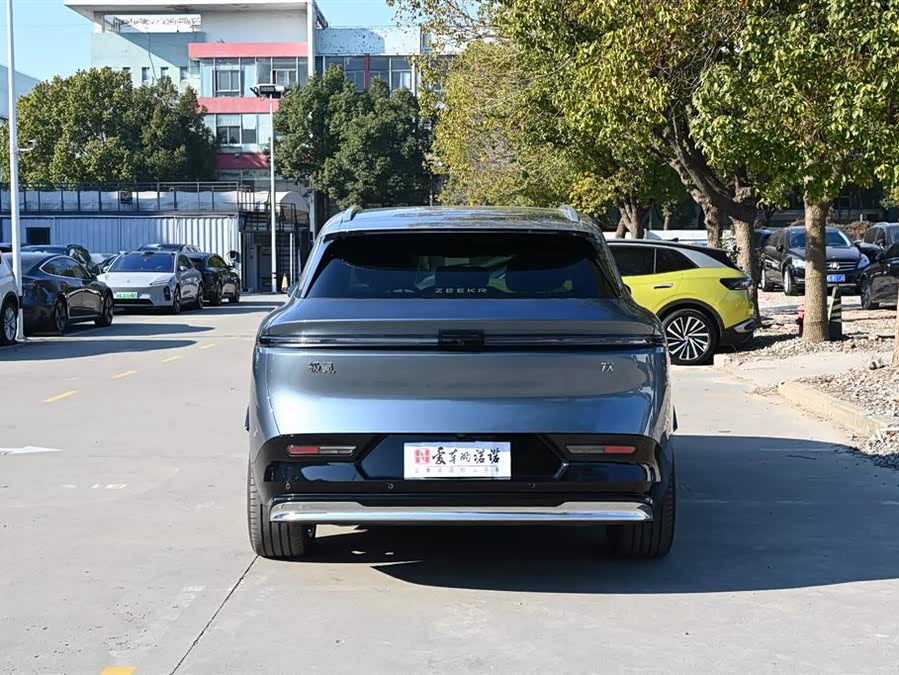 极氪 极氪7X 2024 汽车图片 #6