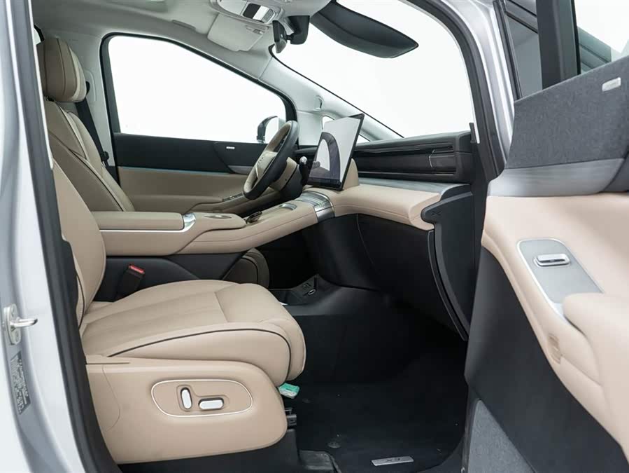 Xpeng X9 2024 #6 Xpeng X9 2024 immagine di auto #6