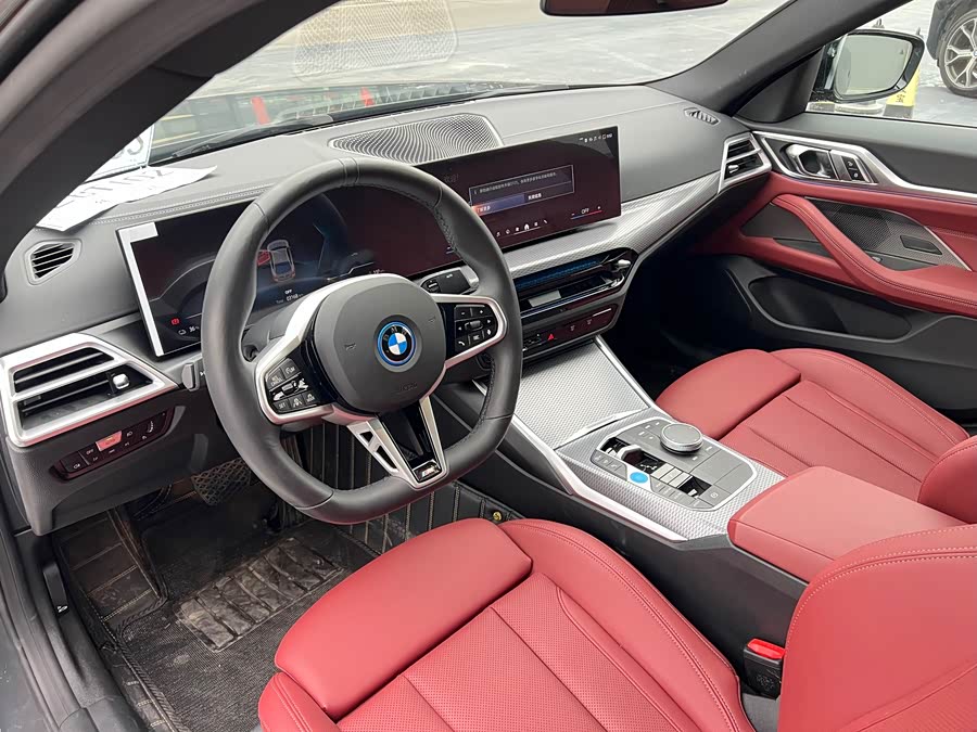 BMW i4 2025 car image #6