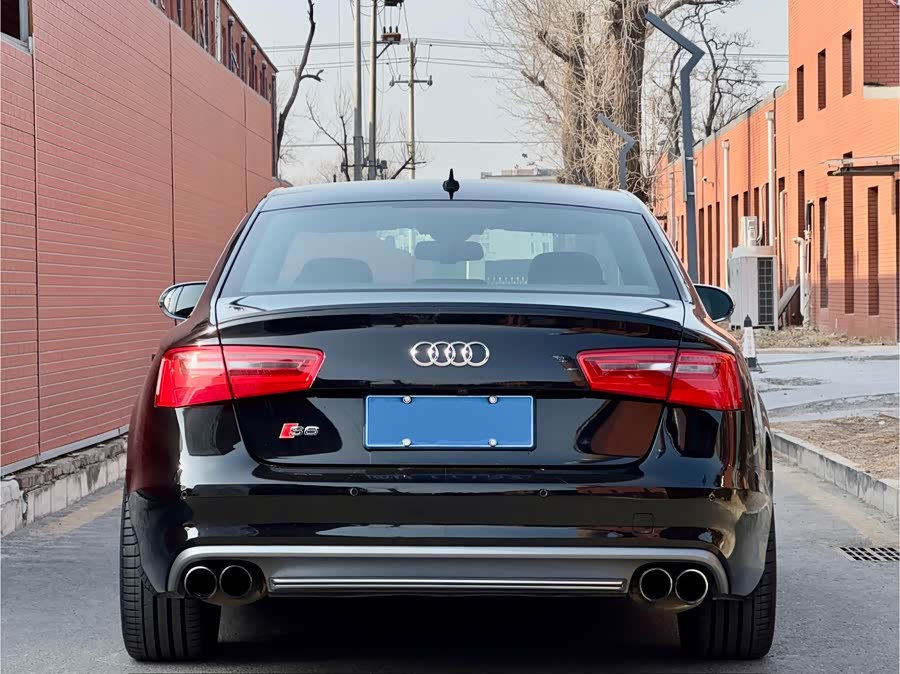 Audi S6 2013 car image #6