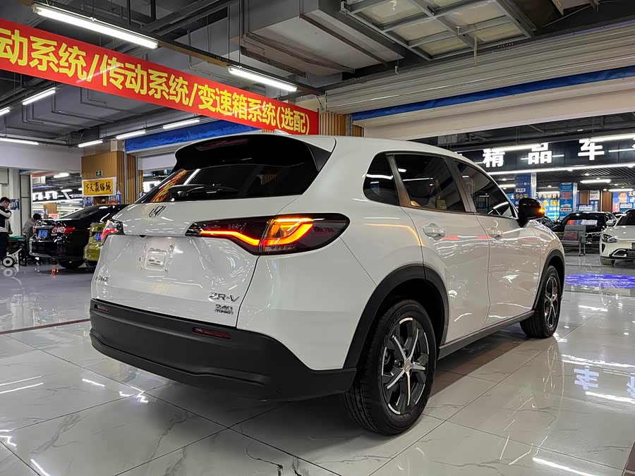 Honda ZR-V 2023 #6 Honda ZR-V 2023 car image #6