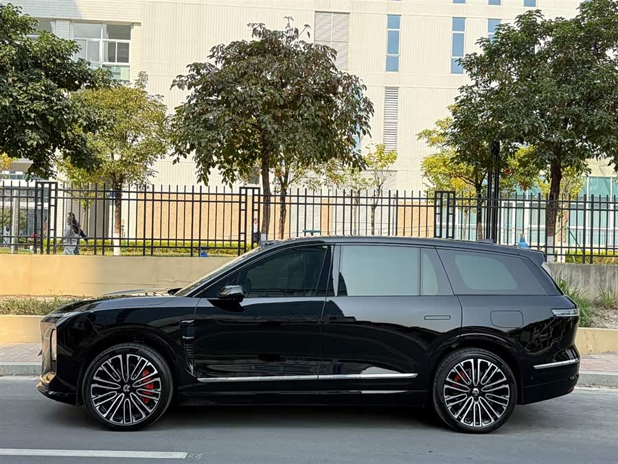 蔚来 蔚来ES8 2025 汽车图片 #6