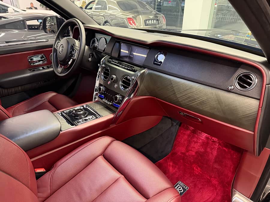 Rolls-Royce Cullinan 2019 car image #6