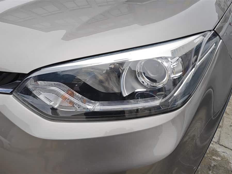 MG GS 2016 car image #6