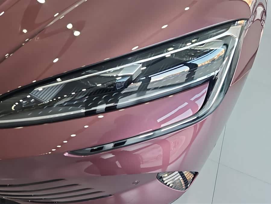 BYD Seal 07 DM-i 2025 car image #6