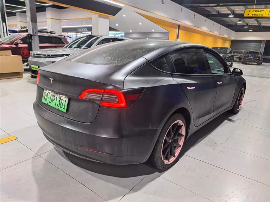 Tesla Model 3 2022 car image #6