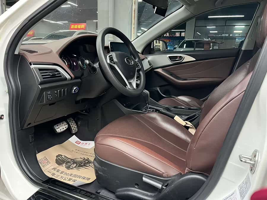 Soueast A5 Wing Dance 2019 #6 Soueast A5 Wing Dance 2019 car image #6