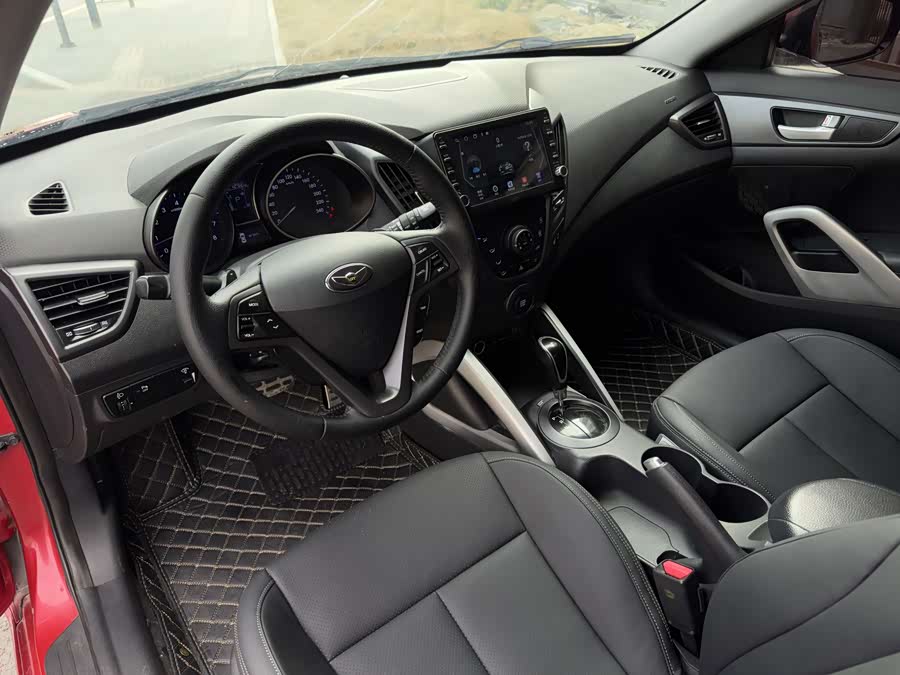 Hyundai Veloster 2012 car image #6