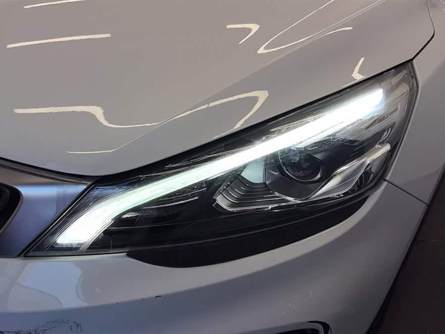 GEELY Emgrand GS 2019 car image #6
