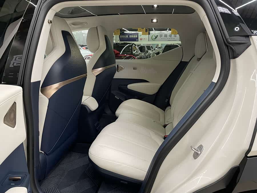 Zeekr 2024 car image #6
