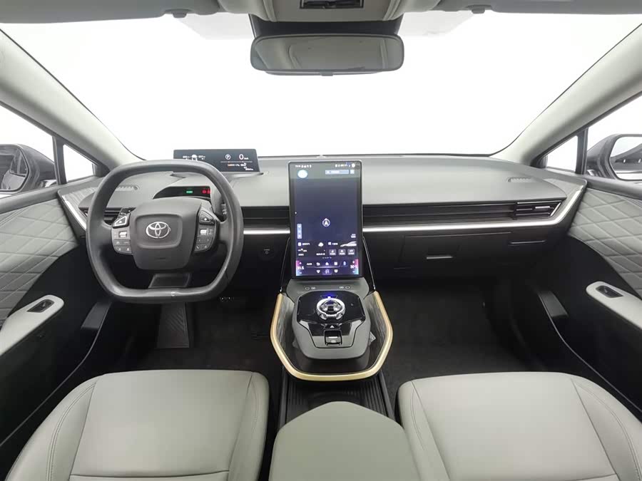 Toyota bZ3 2023 immagine di auto #6