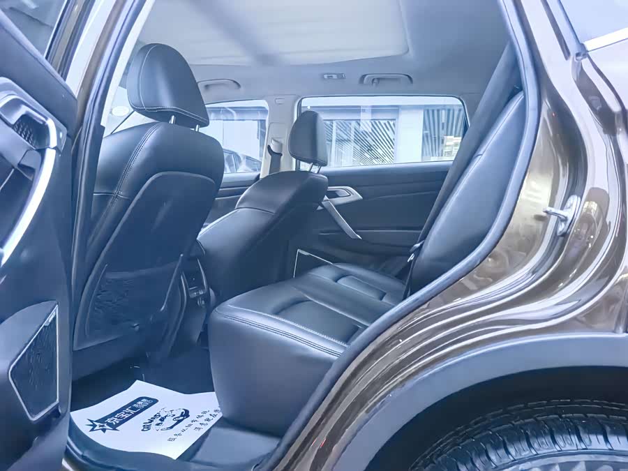 GEELY Boyue 2017 صورة سيارة #6