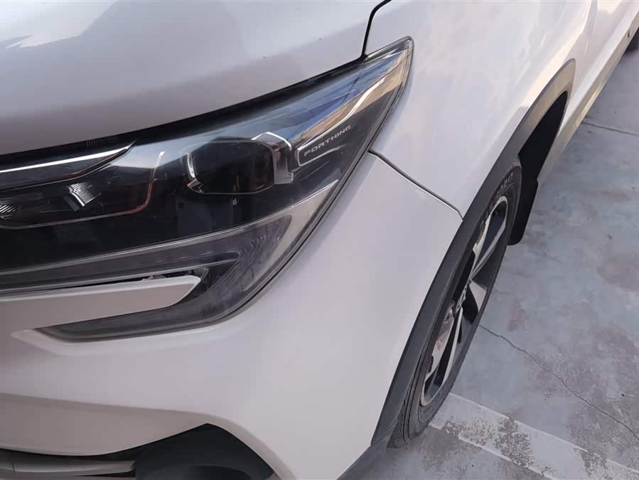 Forthing T5 2019 immagine di auto #6