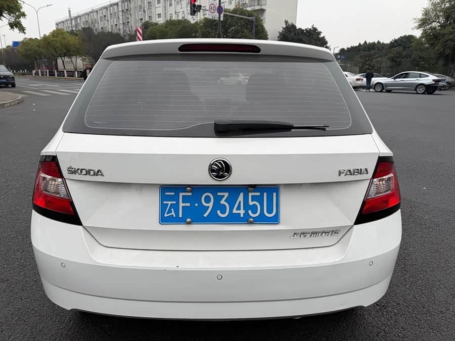 Skoda Fabia 2017 صورة سيارة #6