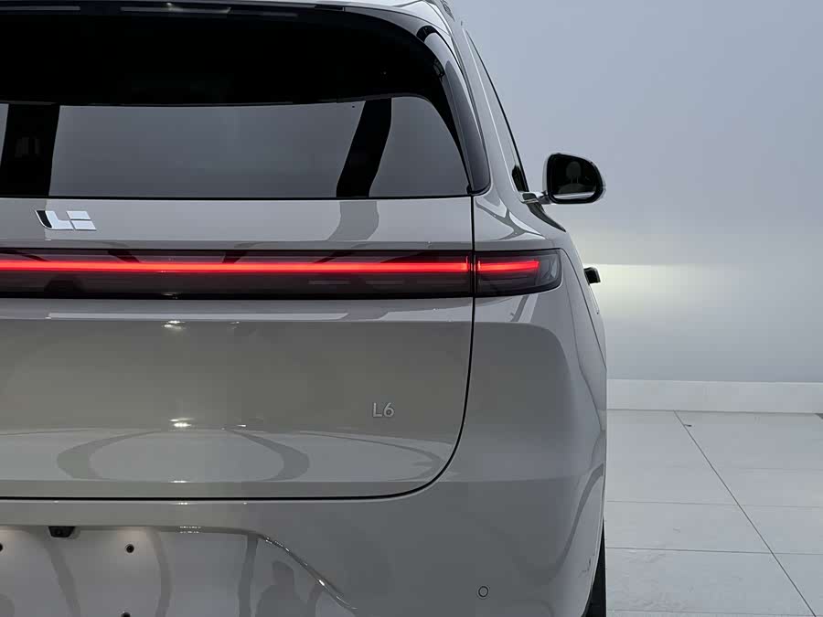 Li L6 2025 imagen de coche #6