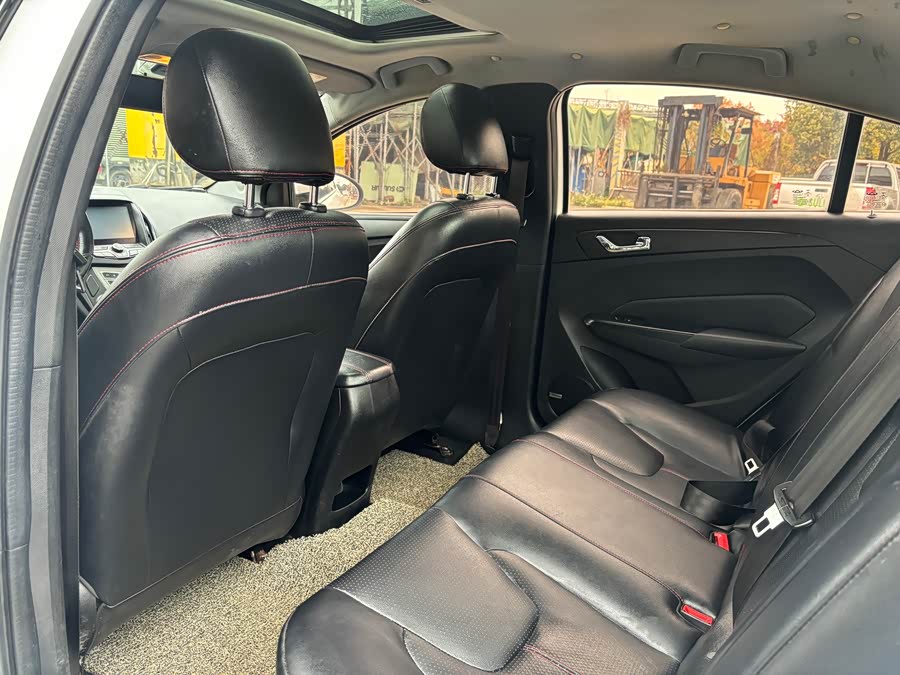 奇瑞 艾瑞泽5 2016 汽车图片 #6