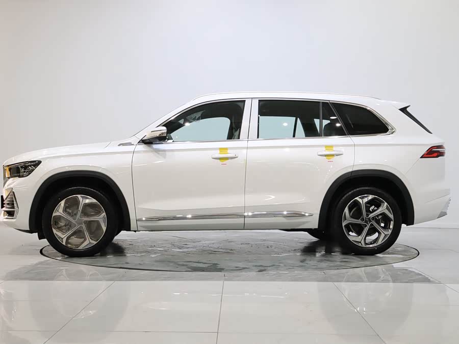 GEELY Monjaro 2025 #6 GEELY Monjaro 2025 car image #6