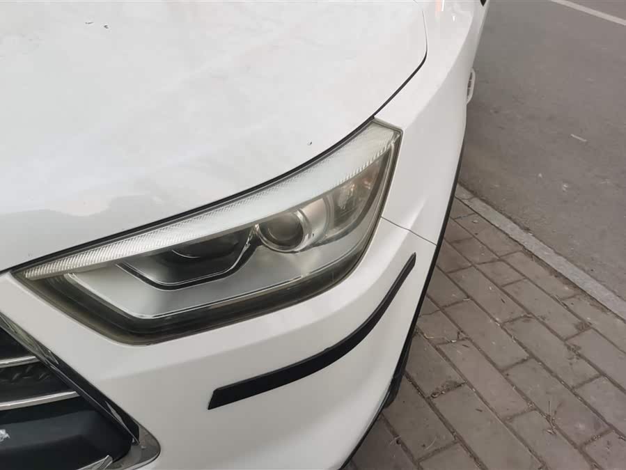 JAC 2015 #6 JAC 2015 car image #6