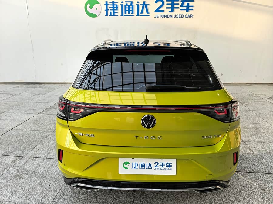 Volkswagen T-Roc 2023 car image #6