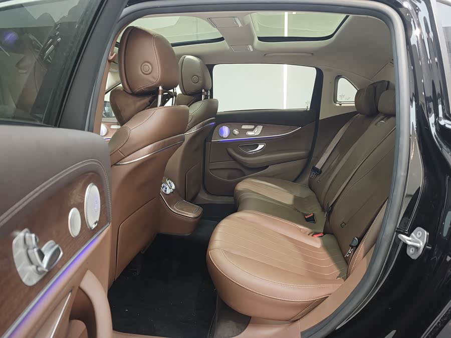 Mercedes-Benz E Class 2021 car image #6