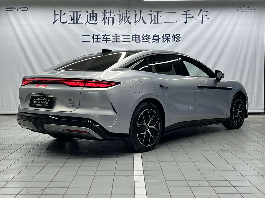 BYD HanL 2025 car image #6