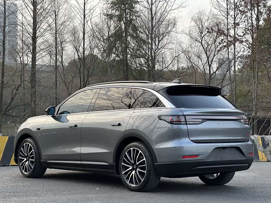 零跑汽车 零跑C11 2022 汽车图片 #6