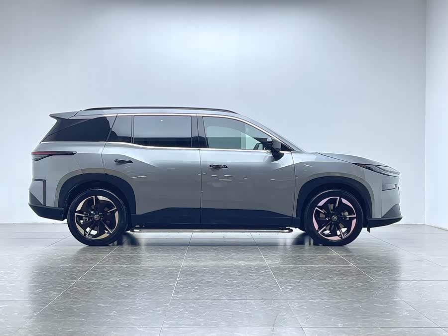 Toyota Bozhi 3X 2025 image de voiture #6