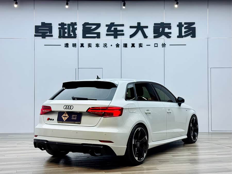 Audi A3 2019 car image #6
