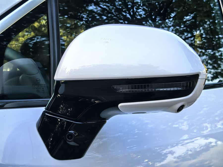 BYD SongL DM-i 2025 #6 BYD SongL DM-i 2025 car image #6