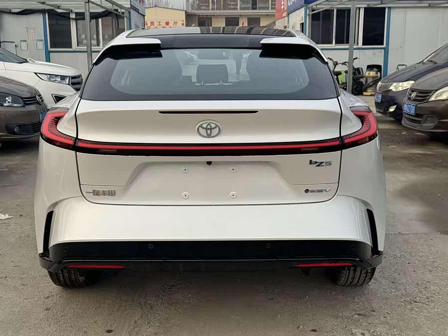 Toyota bZ5 2025 #6 Toyota bZ5 2025 imagen de coche #6