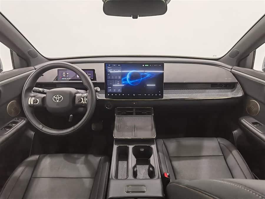 丰田 铂智3X 2025 #6 丰田 铂智3X 2025 汽车图片 #6