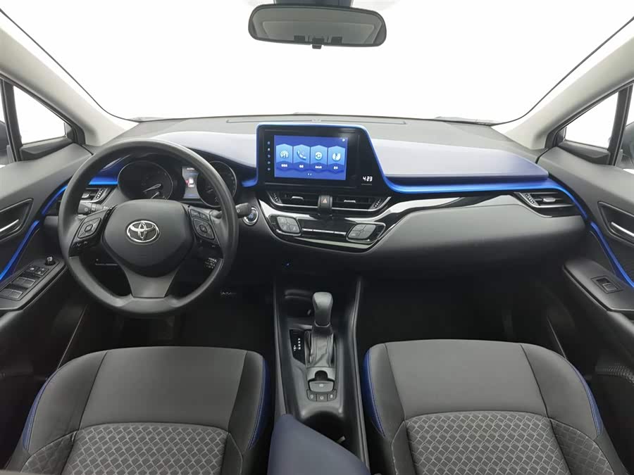 Toyota C-HR 2022 car image #6