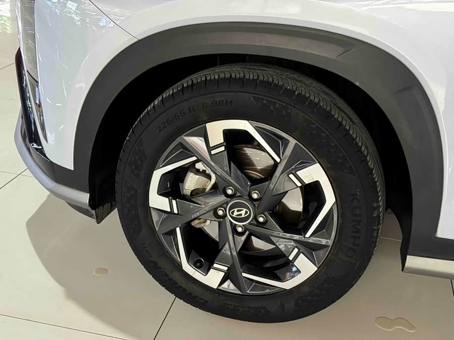 Hyundai ix35 2024 car image #6