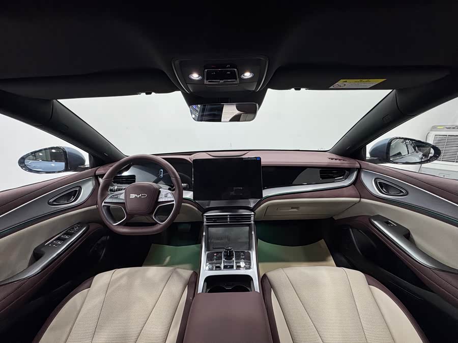 BYD Seal 07 DM-i 2025 car image #6