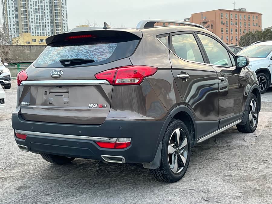 JAC 2017 #6 JAC 2017 car image #6