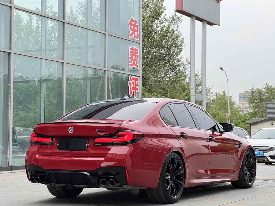 BMW M5 2021 car image #6