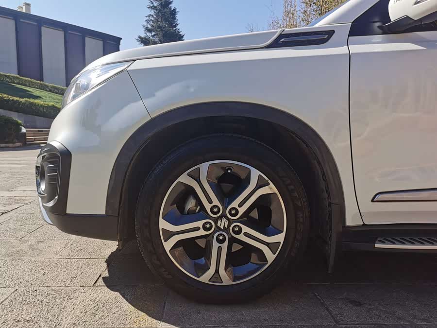 Suzuki Vitara 2016 image de voiture #6