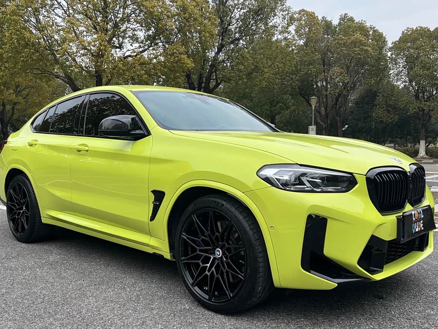 BMW X4 M 2022 car image #6