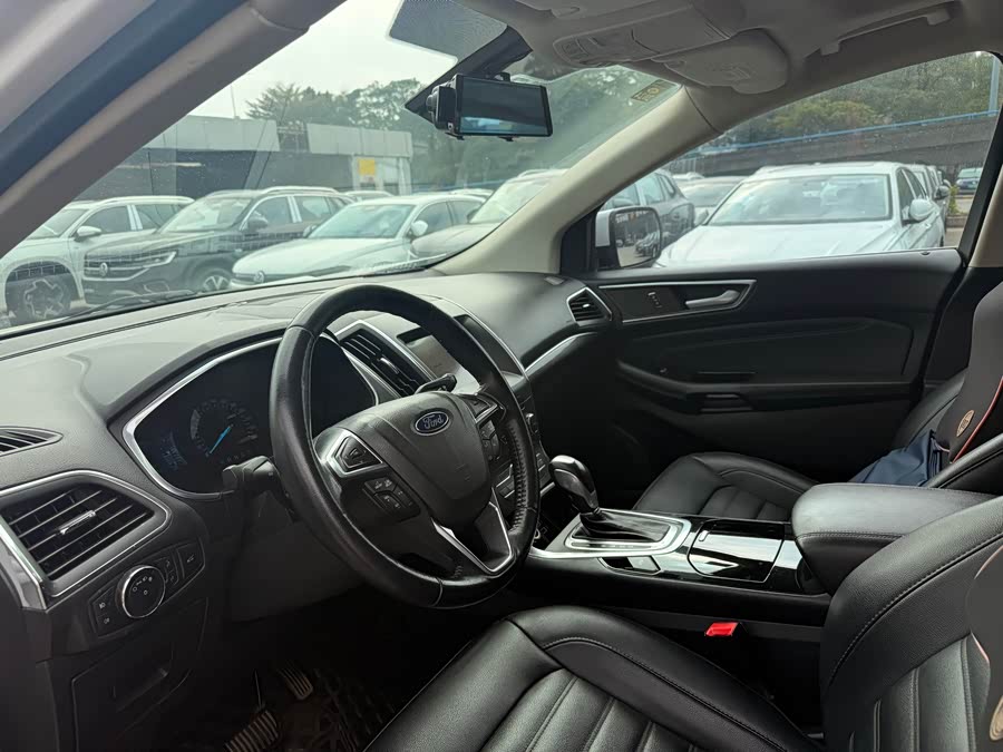 Ford Edge 2020 immagine di auto #6